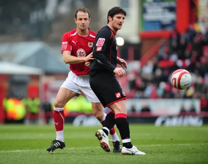 Framed Print : Bristol City vs Barnsley: A Football Rivalry - Season 08-09 Framed Print : Bristol City vs Barnsley: A Football Rivalry - Season 08-09