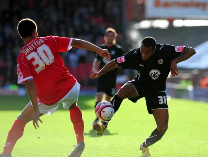 Framed Print : Bristol City vs. Barnsley: A Football Rivalry - Season 09-10 Framed Print : Bristol City vs. Barnsley: A Football Rivalry - Season 09-10