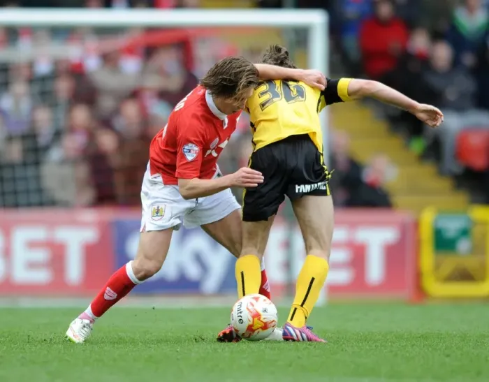 Framed Print : Bristol City vs Barnsley: Luke Freeman vs Ben Pearson Clash in Sky Bet League One Framed Print : Bristol City vs Barnsley: Luke Freeman vs Ben Pearson Clash in Sky Bet League One