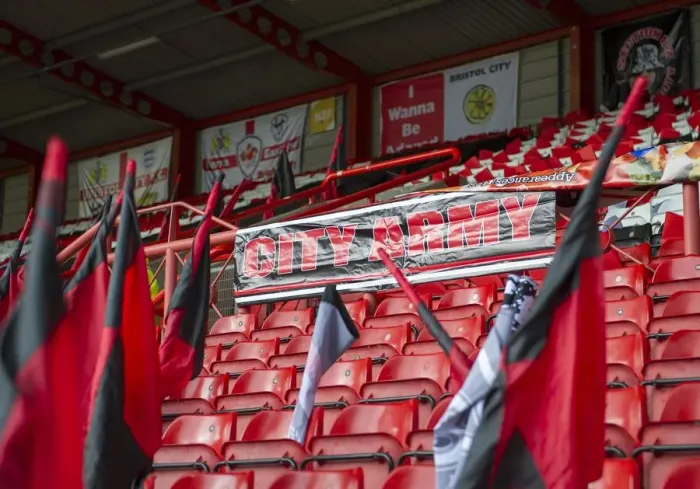 Framed Print : Bristol City vs. Blackburn Rovers: Clash at Ashton Gate Stadium, Sky Bet Championship (October 2016) Framed Print : Bristol City vs. Blackburn Rovers: Clash at Ashton Gate Stadium, Sky Bet Championship (October 2016)