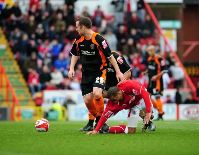Framed Print : Bristol City vs Blackpool: A Football Rivalry (Season 08-09) Framed Print : Bristol City vs Blackpool: A Football Rivalry (Season 08-09)