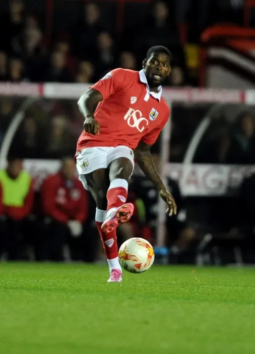 Framed Print : Bristol City vs Bradford City: Jay Emmanuel-Thomas in Action at Ashton Gate, October 2014 Framed Print : Bristol City vs Bradford City: Jay Emmanuel-Thomas in Action at Ashton Gate, October 2014