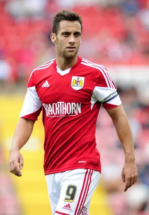 Framed Print : Bristol City vs Bradford City: Sam Baldock's Determined Performance at Ashton Gate, August 3, 2013 (Football Image) Framed Print : Bristol City vs Bradford City: Sam Baldock's Determined Performance at Ashton Gate, August 3, 2013 (Football Image)
