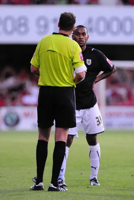Framed Print : Bristol City vs. Brentford: A Football Rivalry - Season 09-10