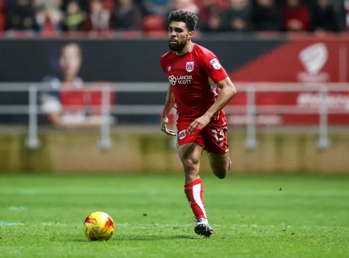 Framed Print : Bristol City vs Brentford: Scott Golbourne in Action, Sky Bet Championship, Ashton Gate Stadium