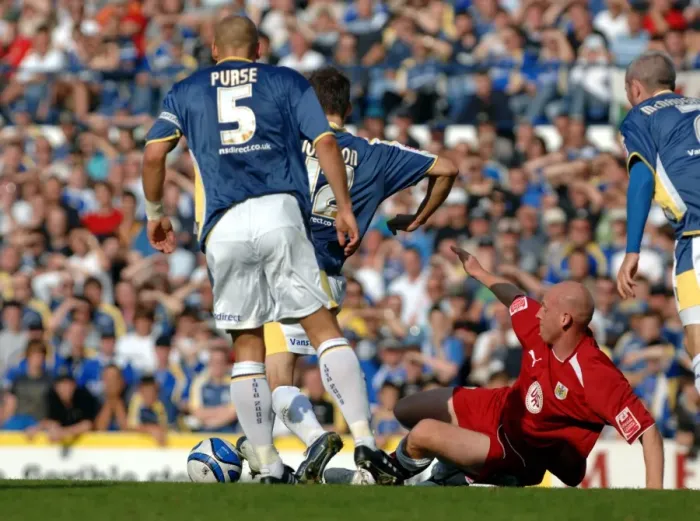 Framed Print : Bristol City vs. Cardiff City: A Football Rivalry - Season 08-09 Framed Print : Bristol City vs. Cardiff City: A Football Rivalry - Season 08-09