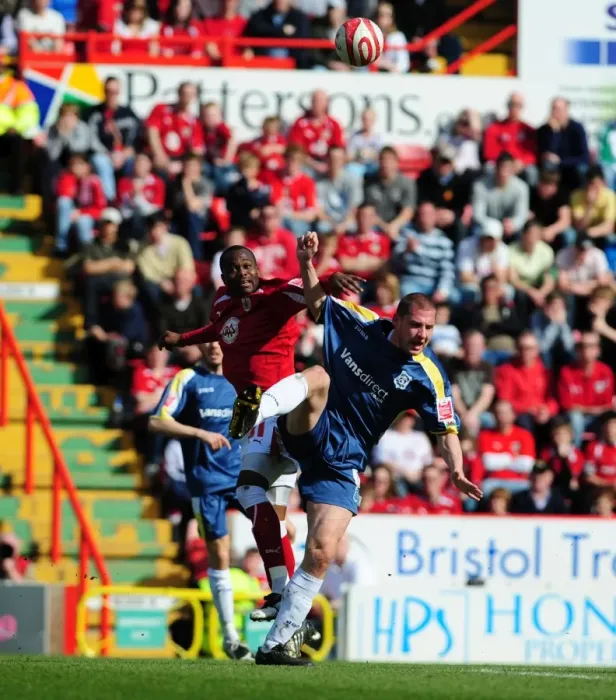Framed Print : Bristol City vs Cardiff City: A Football Rivalry - Season 08-09 Framed Print : Bristol City vs Cardiff City: A Football Rivalry - Season 08-09