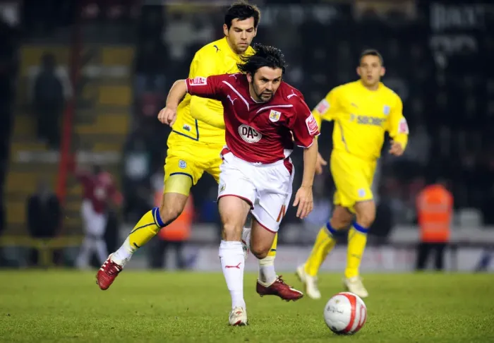Framed Print : Bristol City vs. Cardiff City: A Football Rivalry - Season 09-10 Framed Print : Bristol City vs. Cardiff City: A Football Rivalry - Season 09-10