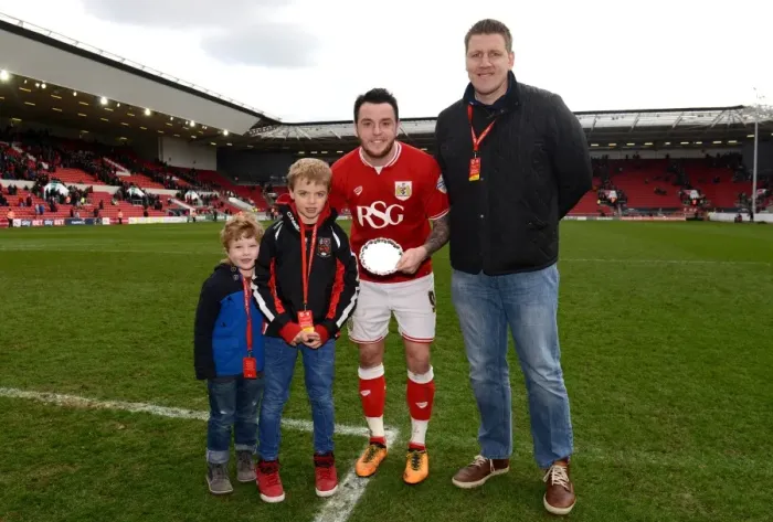 Framed Print : Bristol City vs. Cardiff City: Mandoflly the Man of the Match (05 / 03 / 2016)