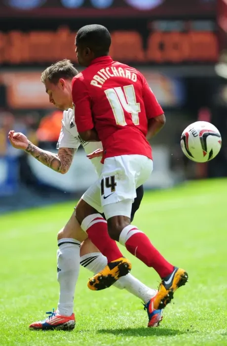 Framed Print : Bristol City vs Charlton Athletic: Paul Anderson Fouls Bradley Pritchard