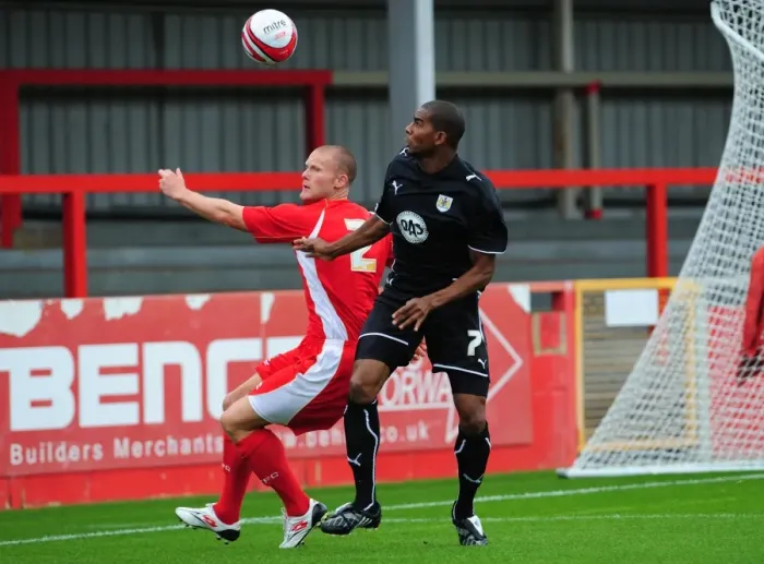 Framed Print : Bristol City vs. Cheltenham Town: Pre-Season Friendly (09-10) Framed Print : Bristol City vs. Cheltenham Town: Pre-Season Friendly (09-10)