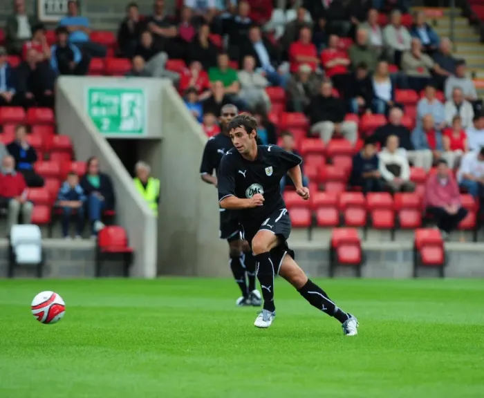 Framed Print : Bristol City vs. Cheltenham Town: Pre-Season Friendly - Season 09-10 Framed Print : Bristol City vs. Cheltenham Town: Pre-Season Friendly - Season 09-10