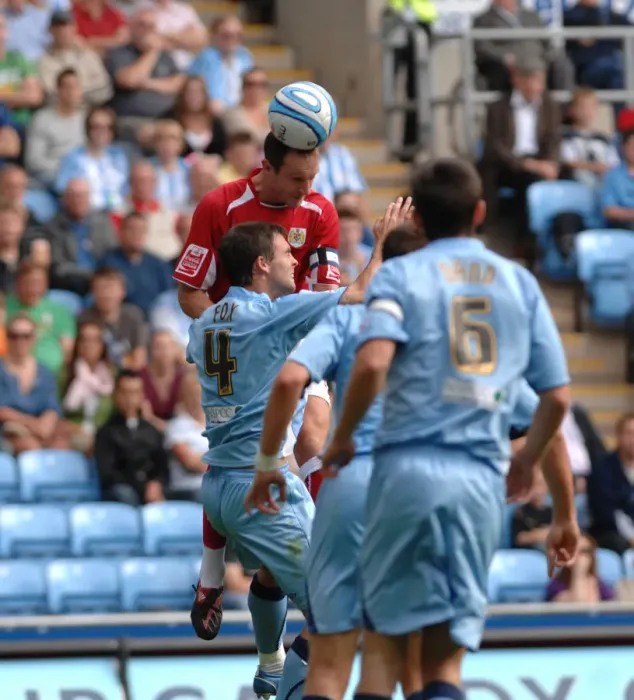 Framed Print : Bristol City vs Coventry City: A Clash of Football Rivals - Season 08-09