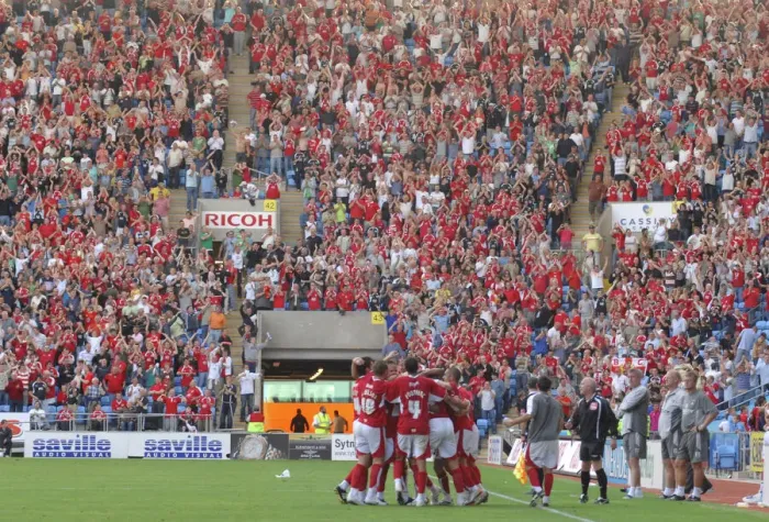 Framed Print : Bristol City vs. Coventry City: A Football Rivalry - Season 07-08