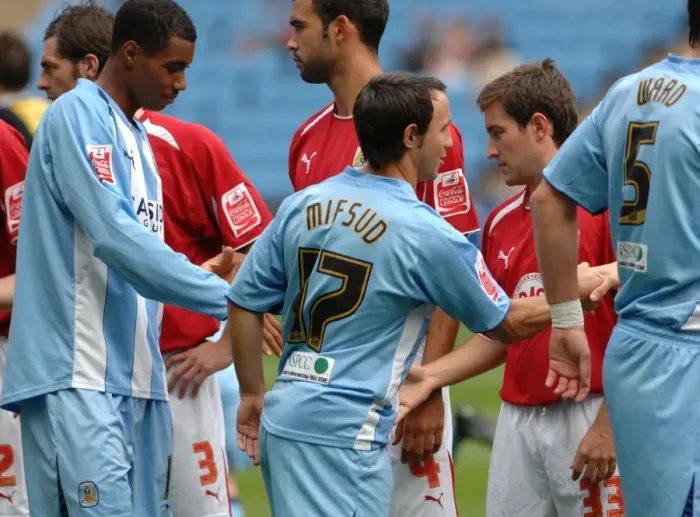 Framed Print : Bristol City vs Coventry City: A Football Rivalry - Season 08-09 Framed Print : Bristol City vs Coventry City: A Football Rivalry - Season 08-09