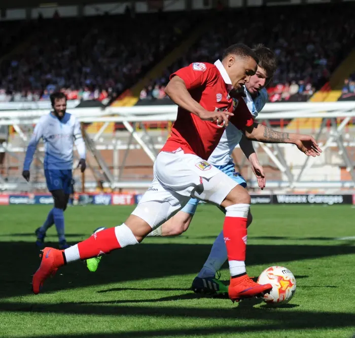 Framed Print : Bristol City vs Coventry City: Tavernier Chased Down by Stokes in Thrilling League One Clash Framed Print : Bristol City vs Coventry City: Tavernier Chased Down by Stokes in Thrilling League One Clash