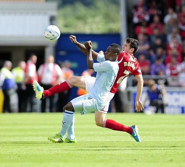 Bristol City vs Coventry: Moloney Clears Moussa's Threat, Sky Bet League One, 2013
