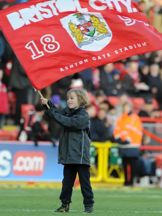 Framed Print : Bristol City vs Crawley Town: Sky Bet League One Clash at Ashton Gate (December 13, 2014) Framed Print : Bristol City vs Crawley Town: Sky Bet League One Clash at Ashton Gate (December 13, 2014)