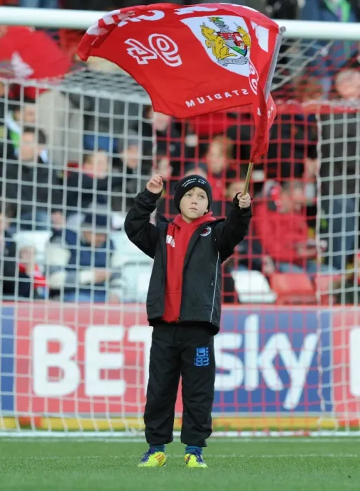 Framed Print : Bristol City vs Crawley Town: Sky Bet League One Clash at Ashton Gate (December 13, 2014) Framed Print : Bristol City vs Crawley Town: Sky Bet League One Clash at Ashton Gate (December 13, 2014)