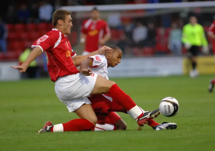 Framed Print : Bristol City vs Crewe Alexandra: 08-09 Season Framed Print : Bristol City vs Crewe Alexandra: 08-09 Season