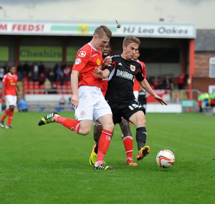 Framed Print : Bristol City vs Crewe: Joe Bryan vs Matt Tootle - Intense Battle for the Ball