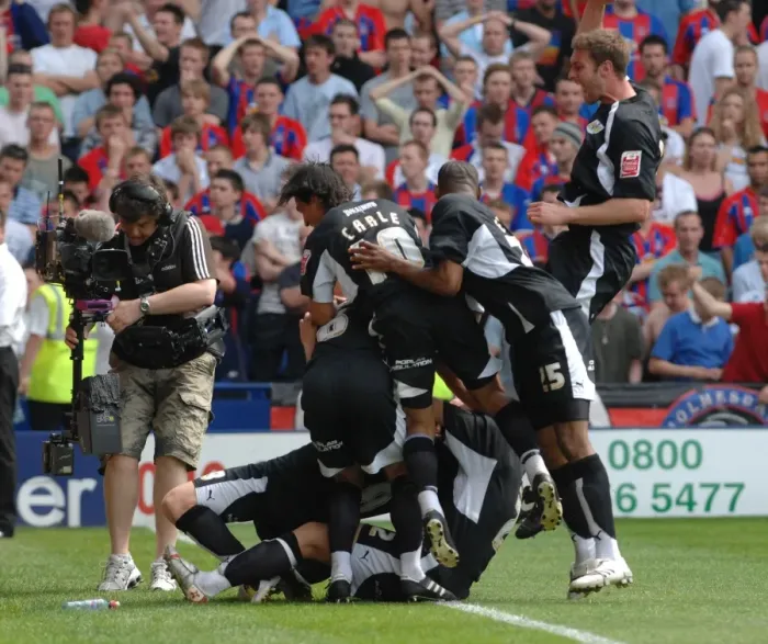 Framed Print : Bristol City vs Crystal Palace: 07-08 Play-Off Semifinal 1st Leg