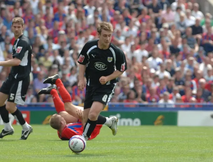 Framed Print : Bristol City vs Crystal Palace: 07-08 Play-Off Semifinal - First Leg Framed Print : Bristol City vs Crystal Palace: 07-08 Play-Off Semifinal - First Leg