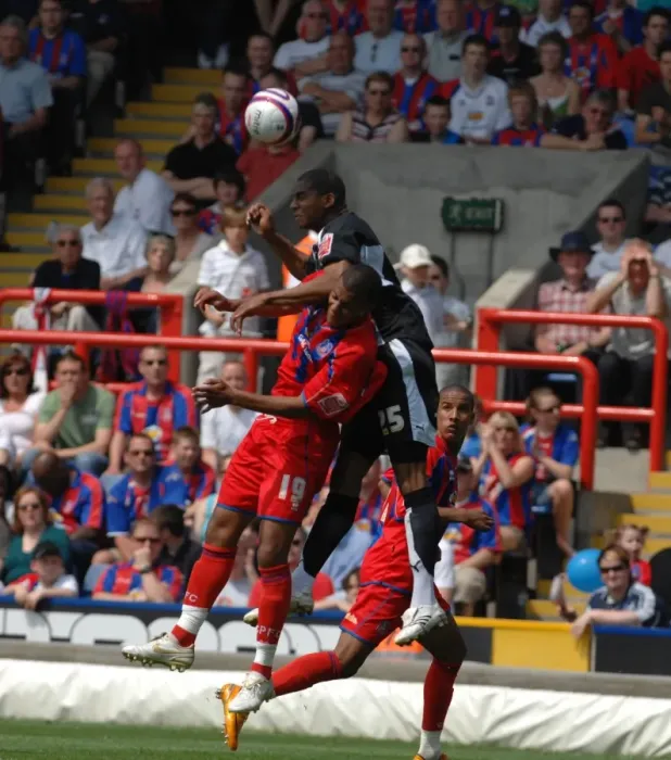 Framed Print : Bristol City vs. Crystal Palace: Play-Off Semifinal First Leg - Season 07-08 (Crystal Palace Home Game)