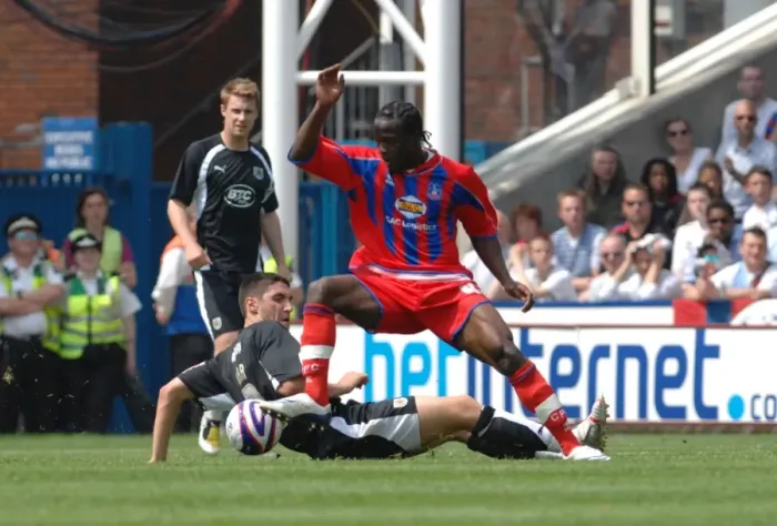 Framed Print : Bristol City vs. Crystal Palace: Play-Off Semifinal First Leg - Season 07-08 (Crystal Palace Home Game)