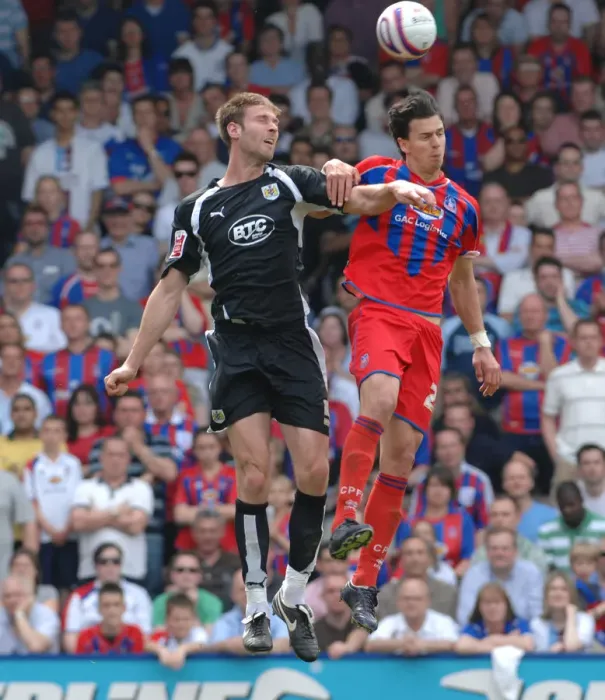 Framed Print : Bristol City vs. Crystal Palace: 2007-08 Play-Off Semifinal - First Leg Framed Print : Bristol City vs. Crystal Palace: 2007-08 Play-Off Semifinal - First Leg
