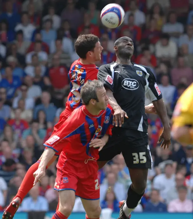 Framed Print : Bristol City vs. Crystal Palace: 2007-08 Play-Off Semifinal First Leg Framed Print : Bristol City vs. Crystal Palace: 2007-08 Play-Off Semifinal First Leg
