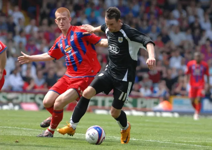 Framed Print : Bristol City vs. Crystal Palace: 2007-08 Play-Off Semifinal First Leg Framed Print : Bristol City vs. Crystal Palace: 2007-08 Play-Off Semifinal First Leg