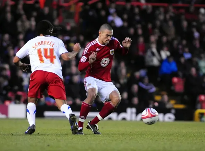 Framed Print : Bristol City vs Crystal Palace: Steven Caulker Tackles Sean Scannell in Championship Clash at Ashton Gate Stadium (December 2010) Framed Print : Bristol City vs Crystal Palace: Steven Caulker Tackles Sean Scannell in Championship Clash at Ashton Gate Stadium (December 2010)