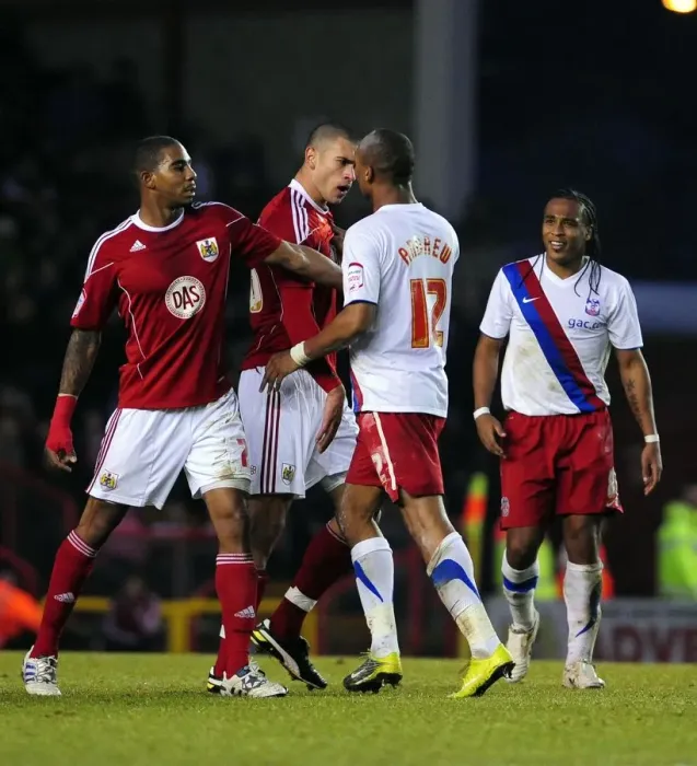 Framed Print : Bristol City vs. Crystal Palace: Caulker vs. Andrews Clash in Championship Match, 2010 Framed Print : Bristol City vs. Crystal Palace: Caulker vs. Andrews Clash in Championship Match, 2010