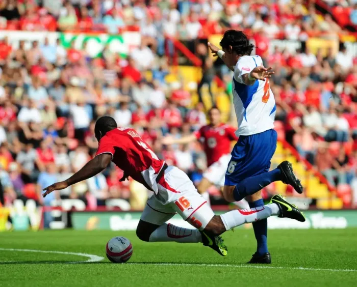 Framed Print : Bristol City vs. Crystal Palace: A Football Rivalry - Season 09-10 Framed Print : Bristol City vs. Crystal Palace: A Football Rivalry - Season 09-10