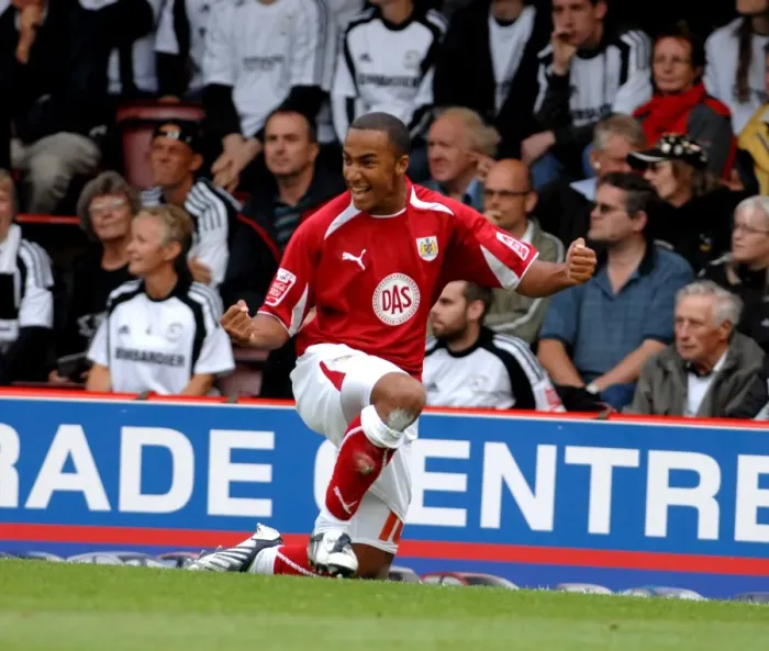 Framed Print : Bristol City vs Derby County: A Football Rivalry - Season 08-09