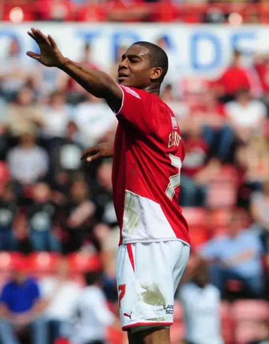 Framed Print : Bristol City vs Derby County: Marvin Elliott at Ashton Gate Stadium, 2010 Championship Match
