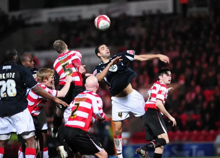Framed Print : Bristol City vs Doncaster Rovers: A Football Showdown - Season 08-09 Framed Print : Bristol City vs Doncaster Rovers: A Football Showdown - Season 08-09