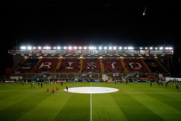 Framed Print : Bristol City vs Gillingham: Johnstones Paint Trophy Southern Area Final Second Leg at Ashton Gate Stadium, 2015