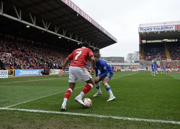 Bristol City vs Gillingham: Korey Smith vs Bradley Dack Battle at Ashton Gate, Sky Bet League One, 2015