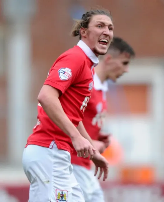 Framed Print : Bristol City vs Gillingham: Luke Ayling in Action at Ashton Gate, 14 / 03 / 2015