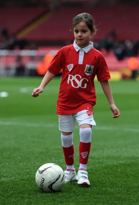 Framed Print : Bristol City vs Gillingham: Sky Bet League One Showdown at Ashton Gate - 14 March 2015