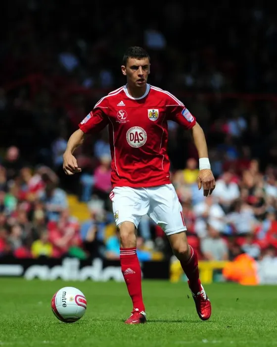 Framed Print : Bristol City vs Hull City: James Wilson's Thrilling Performance in the Championship Clash at Ashton Gate Stadium - May 7, 2011 Framed Print : Bristol City vs Hull City: James Wilson's Thrilling Performance in the Championship Clash at Ashton Gate Stadium - May 7, 2011