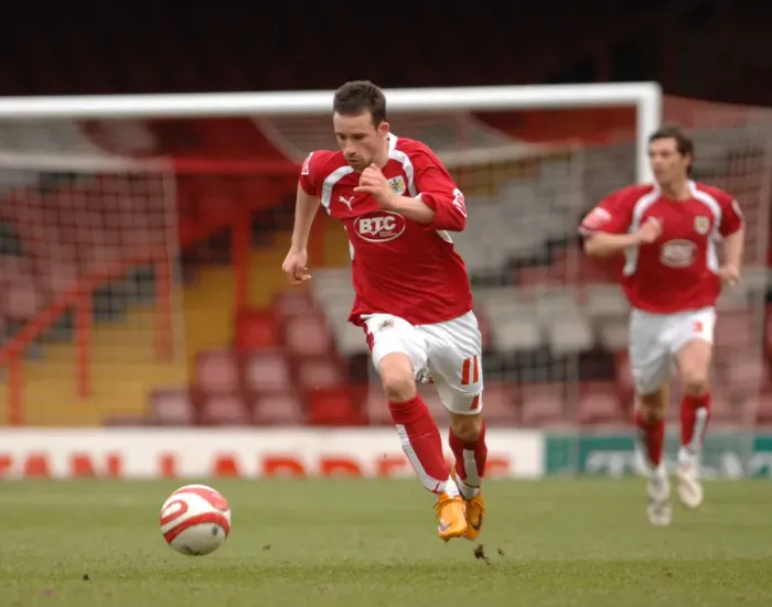Framed Print : Bristol City vs Hull City: A Football Battle - Michael McIndoe in Action Framed Print : Bristol City vs Hull City: A Football Battle - Michael McIndoe in Action