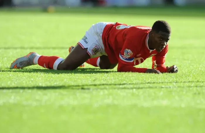 Framed Print : Bristol City vs Hull City: Kieran Agard in Action at Ashton Gate, November 2015