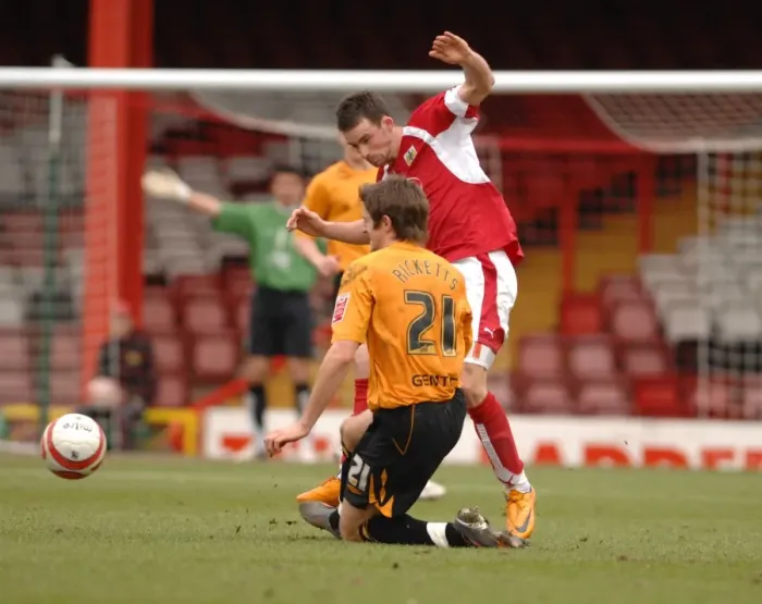 Framed Print : Bristol City vs Hull City: McIndoe's Midfield Showdown - A Football Battle Framed Print : Bristol City vs Hull City: McIndoe's Midfield Showdown - A Football Battle