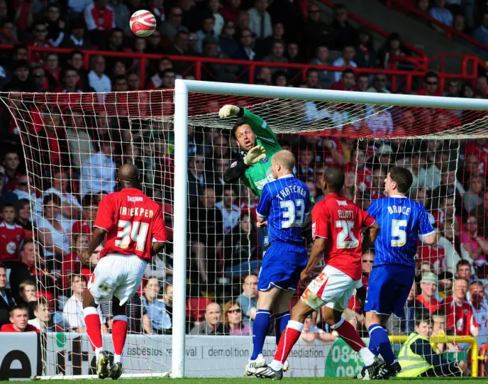 Framed Print : Bristol City vs Ipswich Town: 08-09 Showdown - The First Team Clash Framed Print : Bristol City vs Ipswich Town: 08-09 Showdown - The First Team Clash