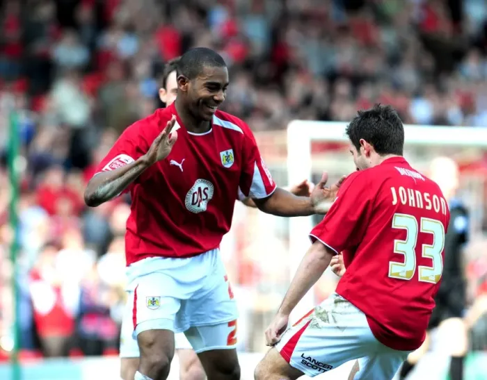 Framed Print : Bristol City vs Ipswich Town: 08-09 Showdown - A Seasonal First Team Clash