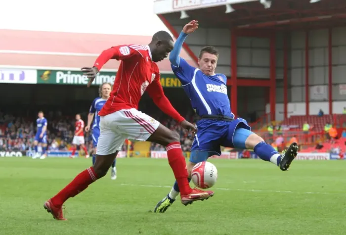Framed Print : Bristol City vs Ipswich Town: Football Rivalry - Season 10-11 Framed Print : Bristol City vs Ipswich Town: Football Rivalry - Season 10-11