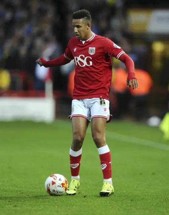 Framed Print : Bristol City vs Leeds United: Callum Robinson in Action at Ashton Gate (August 19, 2015) Framed Print : Bristol City vs Leeds United: Callum Robinson in Action at Ashton Gate (August 19, 2015)